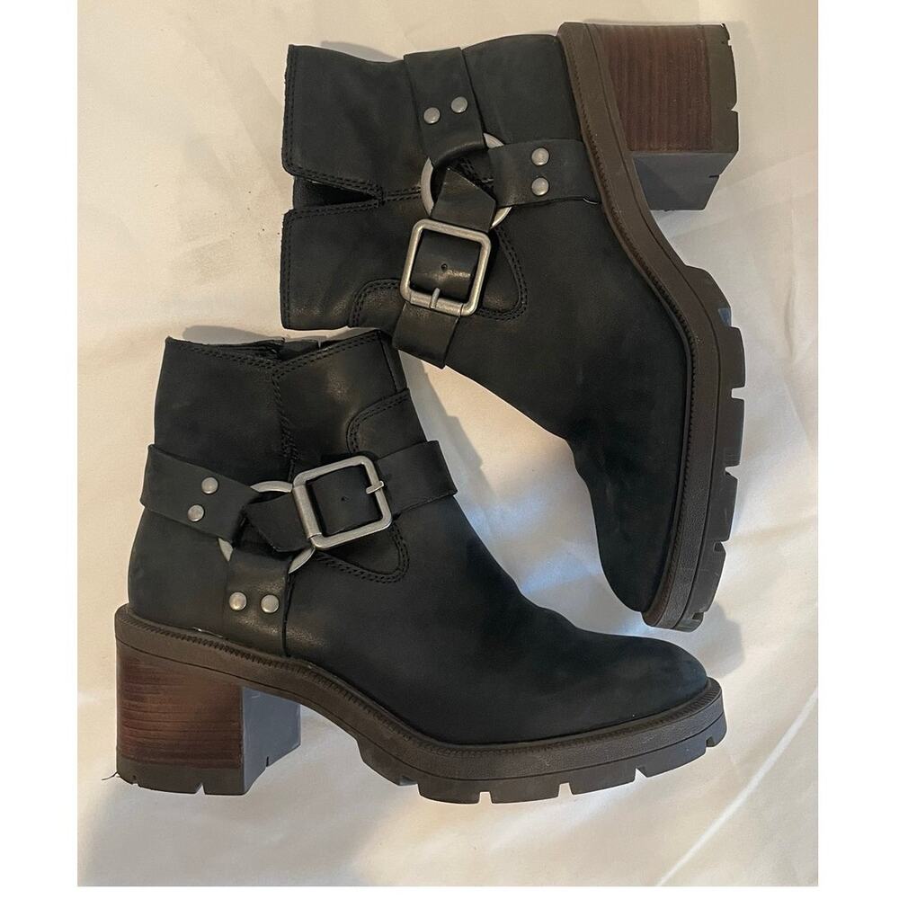 Lucky Brand Slyvin Black Leather Harness Moto Boots Lug Sole Block Heel 6.5 - Picture 3 of 8